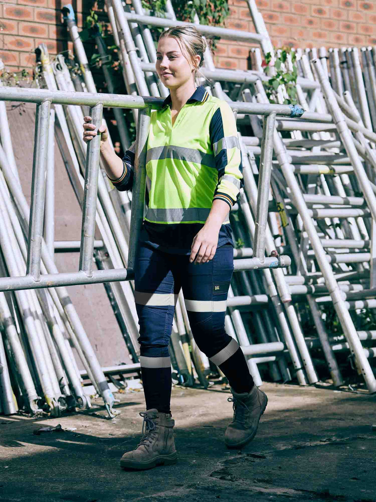 Ladies Flx & Move Biomotion Taped Jegging