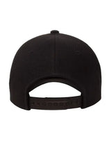 Classics 5-Panel Premium Curved Visor Snapback Cap