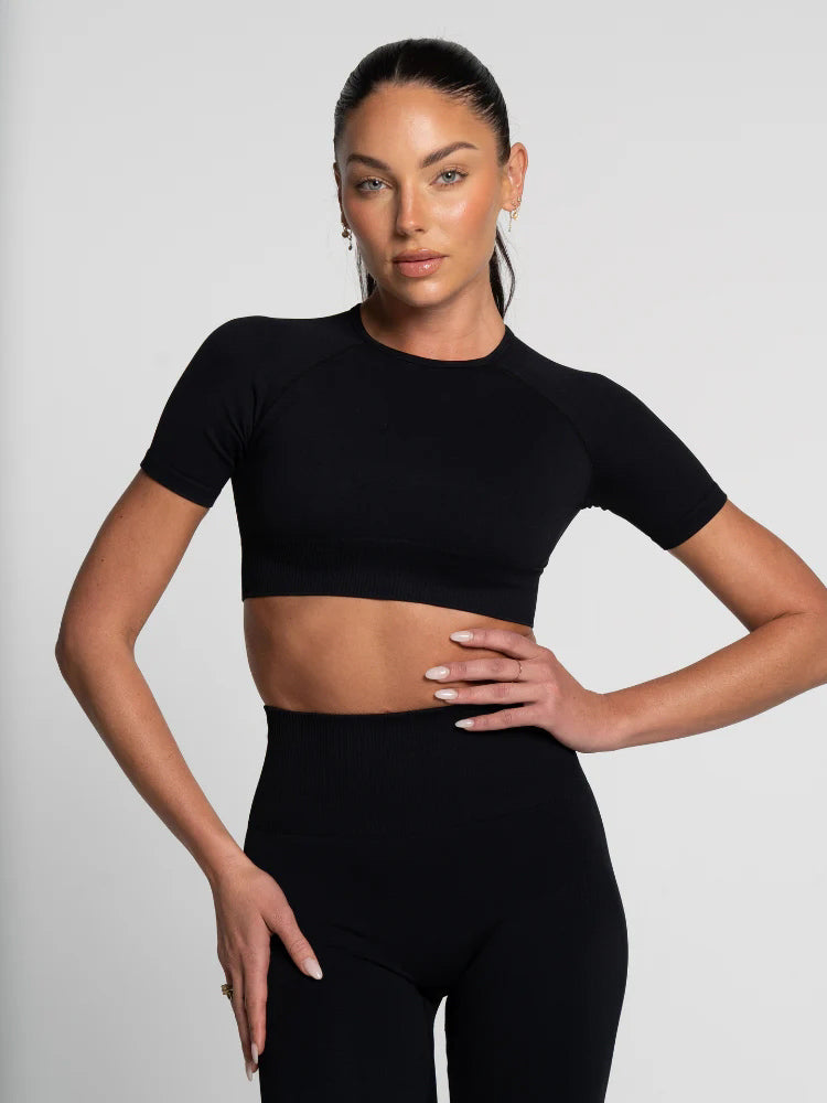 Cropped Seamless Tee