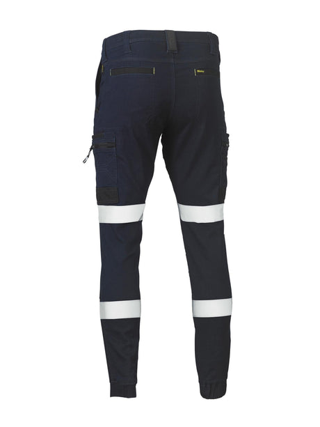 Mens Flx & Move Taped Stretch Denim Cargo Cuffed Pants