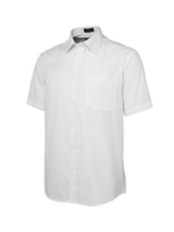 JB's Wear - Short sleeve white poplin shirt with a chest pocket.