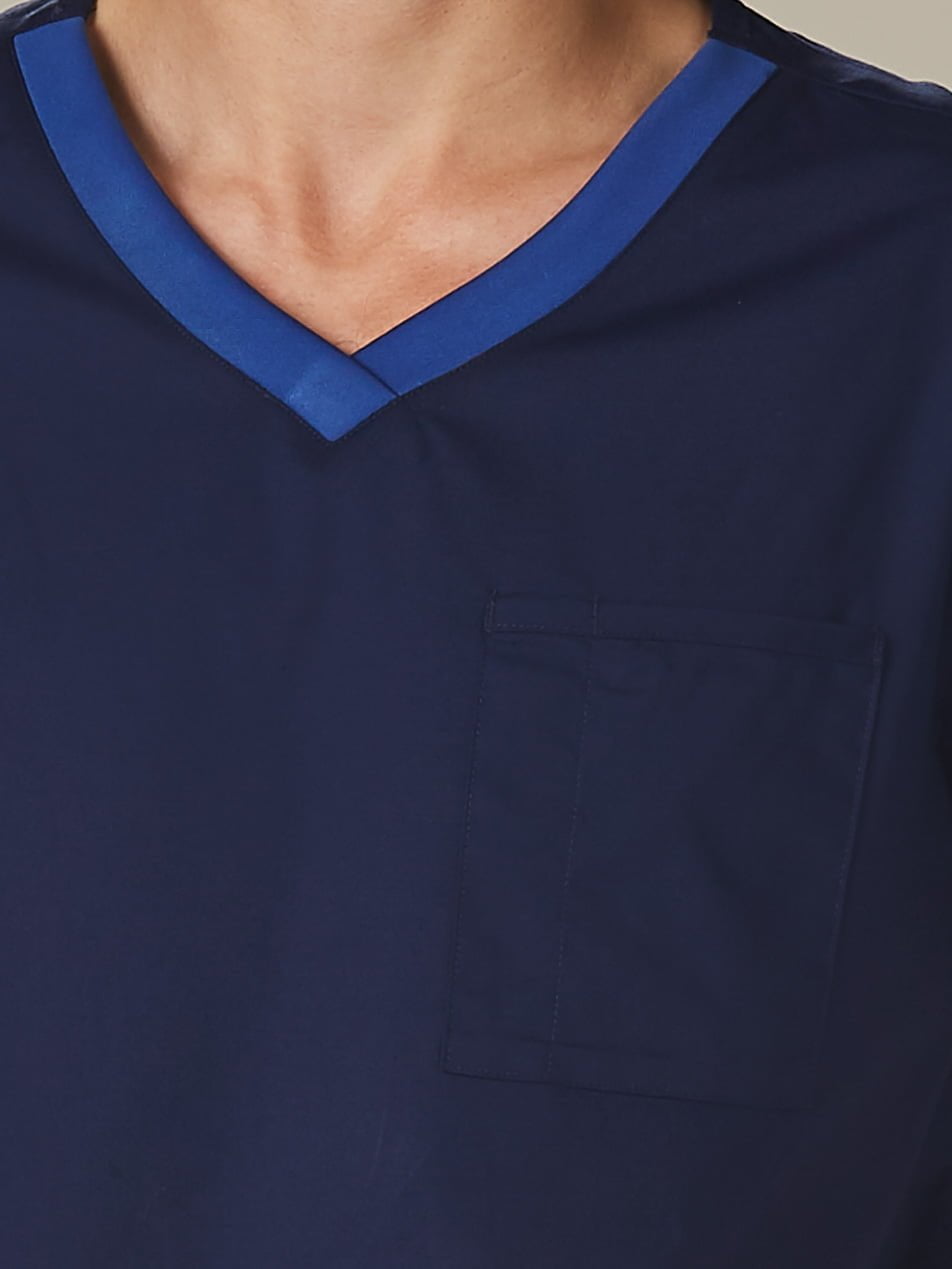 Mens V-Neck Contrast Trim Scrub Top