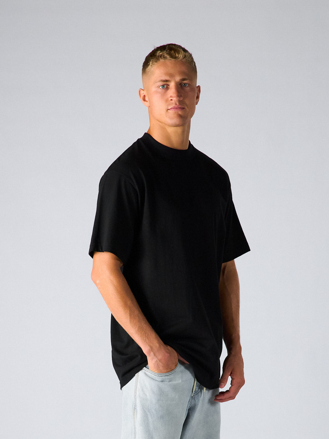 Max Heavyweight Short Sleeves